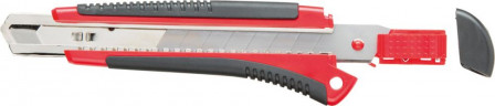 Cutter avec 3 lames 18mm 
