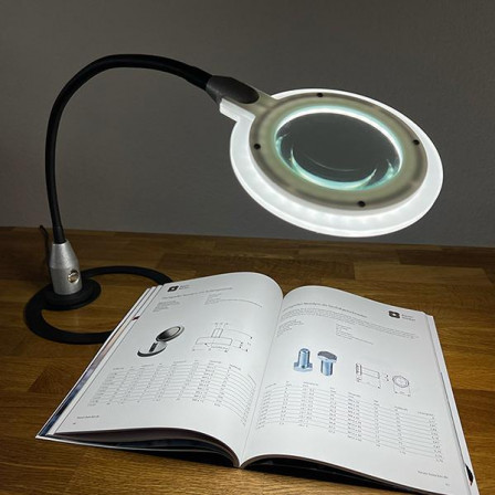 Loupe éclairante LED Slim
