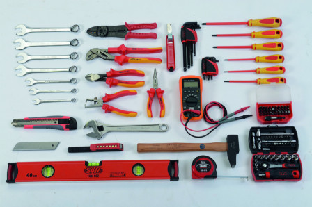 CAISSE TEXTILE 39 L - COMPOSITION ELECTRICIEN 122 OUTILS