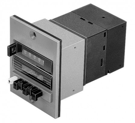 PZV-S-E-AUT Compteur à présélection